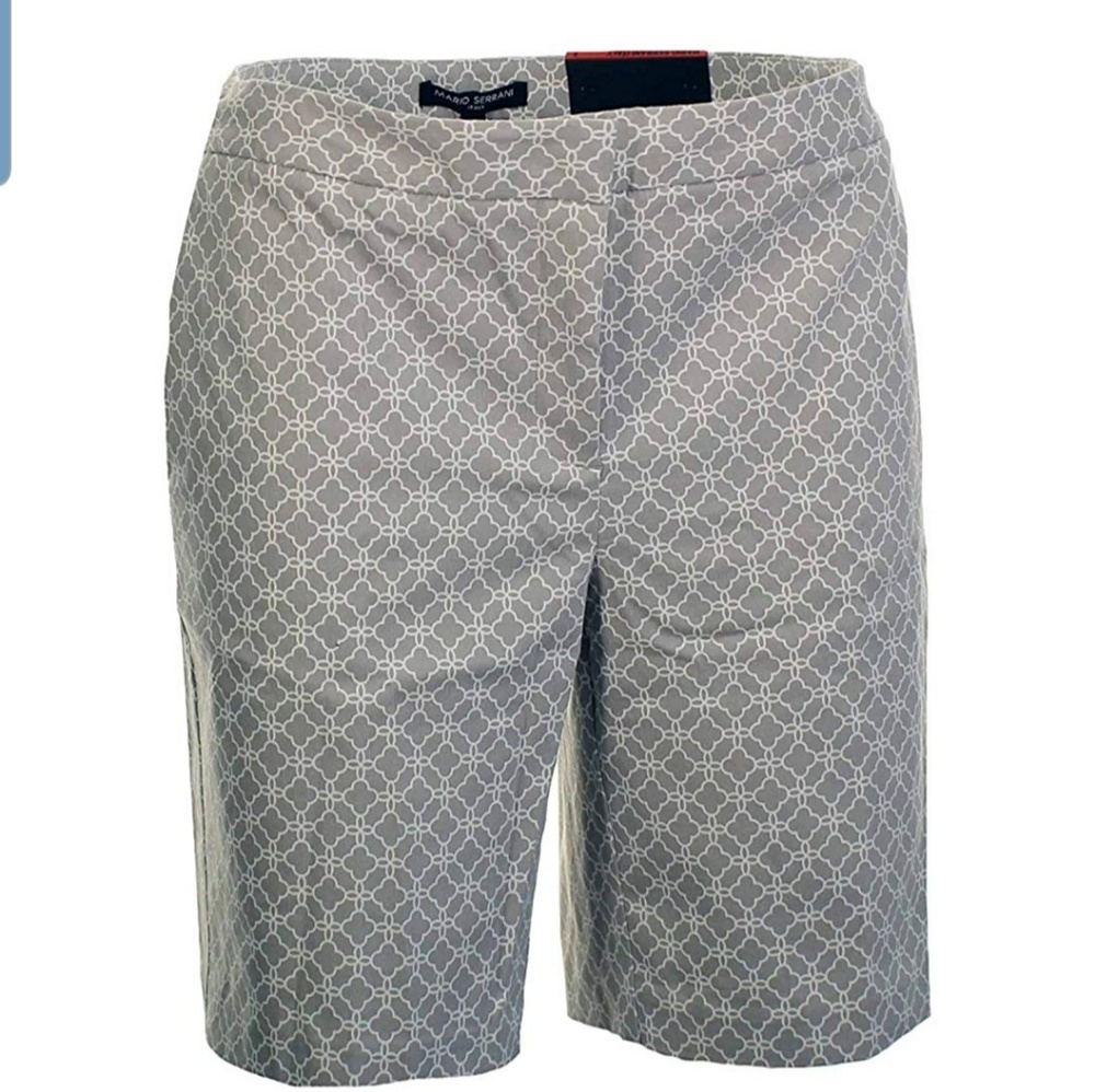 Shorts women